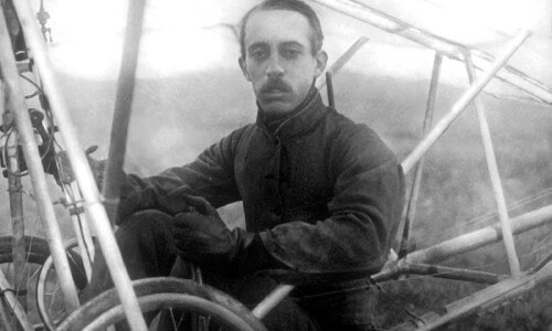 Alberto Santos Dumont primer vuelo
