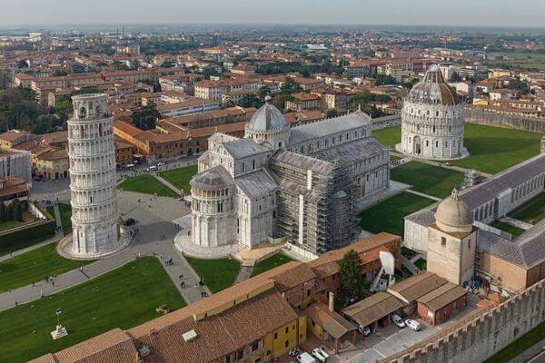 características y datos históricos de la Torre de Pisa