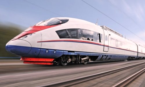 Trenes y ferrocarriles modernos