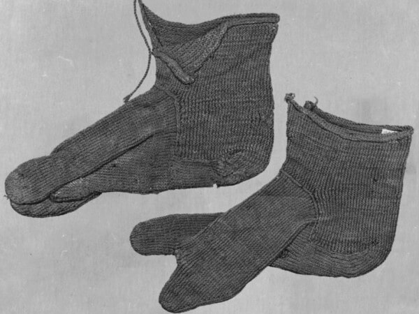 cuándo se inventaron los calcetines o medias