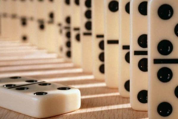 dónde y cuando se inventó el dominó